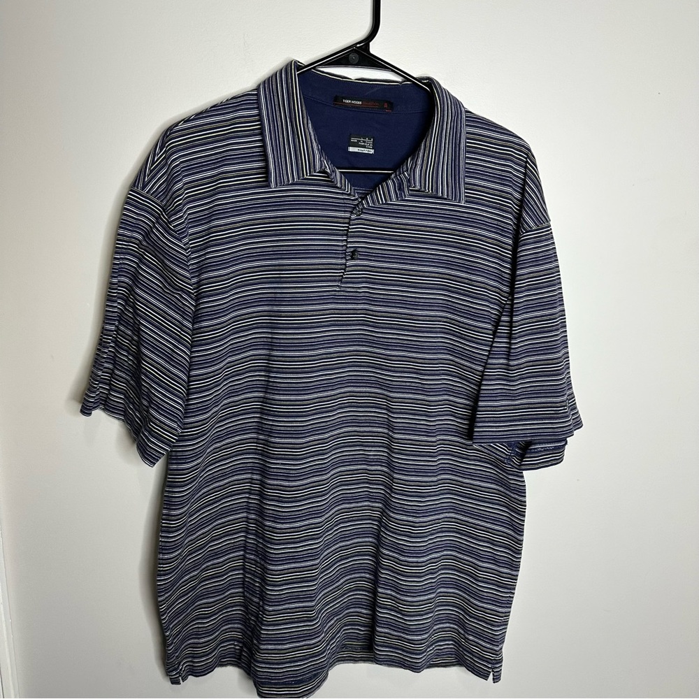 Men’s Nike Tiger Woods Size Large Striped Short Sleeve‎ Polo Golf Shirt